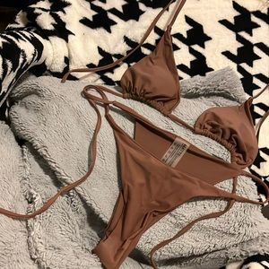 Brown pair bikini top with pads n bottom